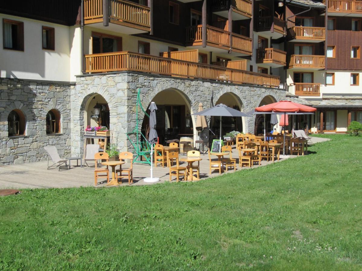 Apartment Les Alpages: Alpine Retreat With Pool & Wellness Lanslebourg-Mont-Cenis